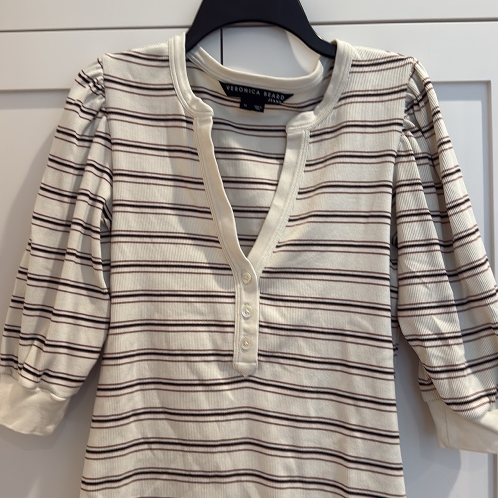 Veronica Beard Amity Striped Rib Knit Three-Quarter Sleeve. Size M - Picture 5 of 5